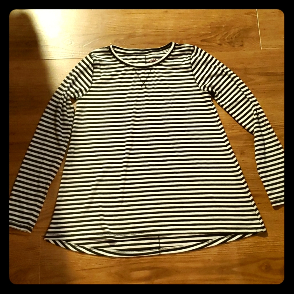Black and white shirt